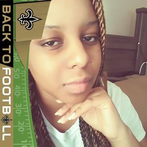 Meet your Posher, Shakira